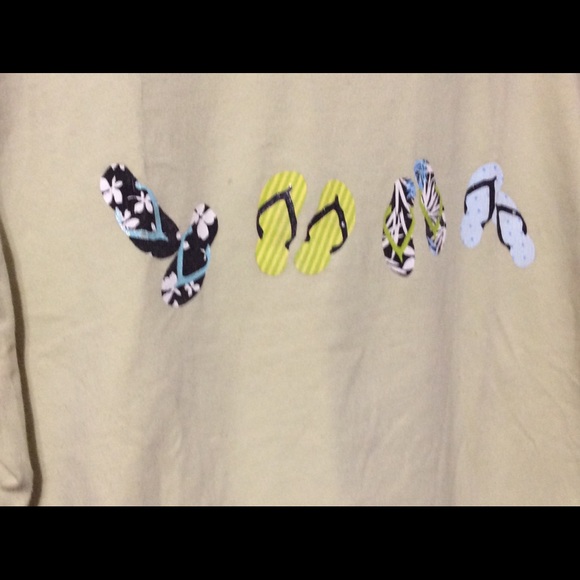 COPY - Flip-Flops & Sand T - Picture 7 of 7